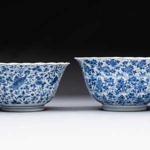 Two Chinese blue and white bowls, longevity and jade mark, Kangxi — photo 4