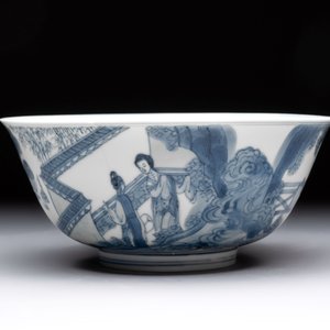 Two Chinese blue and white bowls with figural design, Chenghua and Kangxi marks, Kangxi — 照片 3