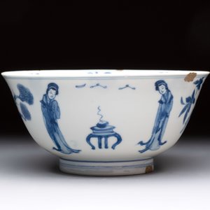 Two Chinese blue and white bowls with figural design, Chenghua and Kangxi marks, Kangxi — 照片 9