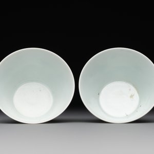 Two Chinese blue and white cups and three saucers with figural design, Kangxi and later — photo 8