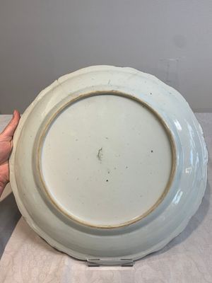 Two Chinese blue and white dishes and a plate, Yongzheng and later — foto 9