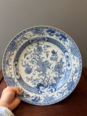 Two Chinese blue and white dishes with floral design, Yongzheng — 照片 11