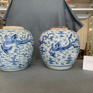 Two Chinese blue and white 'dragon and phoenix' jars, Yongzheng — photo 16