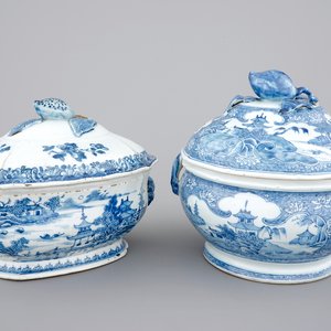 Two Chinese blue and white export porcelain tureens, Qianlong, 18th C. — photo 1