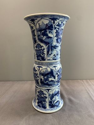 Two Chinese blue and white 'gu' vases with landscape and floral panels, Kangxi — photo 9