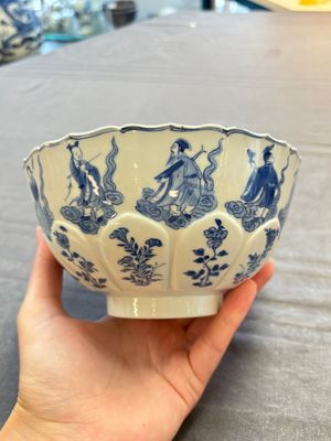 Two Chinese blue and white 'immortals' bowls, Chenghua and Kangxi mark, Kangxi — 照片 10
