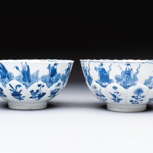 Two Chinese blue and white 'immortals' bowls, Chenghua and Kangxi mark, Kangxi — 照片 2