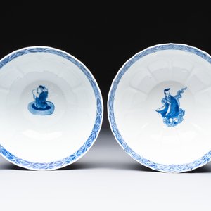 Two Chinese blue and white 'immortals' bowls, Chenghua and Kangxi mark, Kangxi — 照片 6