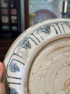 Two Chinese blue and white jars, a stem cup, a bowl and a censer, Chenghua mark, Ming — photo 48