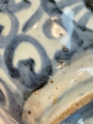 Two Chinese blue and white jars, Ming, and a Japanese blue and white vase, possibly Edo, 18th C. — foto 35
