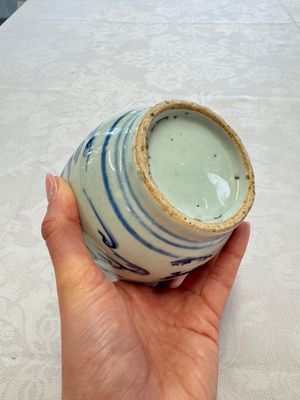 Two Chinese blue and white jars with figural and floral design, late Ming — photo 15