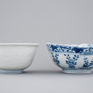 Two Chinese blue and white "kraak" porcelain bowls, Ming, Wanli — photo 3
