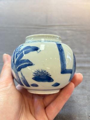 Two Chinese blue and white 'Long Eliza' jarlets, Kangxi — 照片 10
