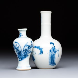 Two Chinese blue and white miniature vases, Kangxi — foto 1