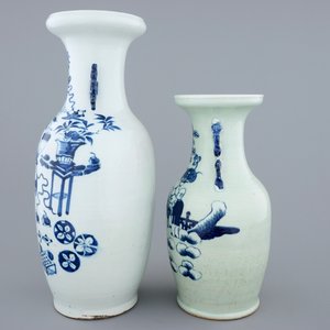 Two Chinese blue and white on celadon ground porcelain vases, 19th C. — 照片 2