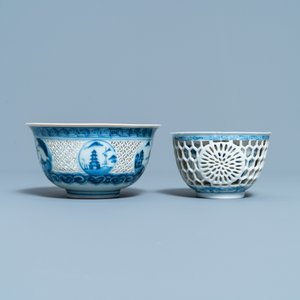 Two Chinese blue and white reticulated bowls, Transitional period and Kangxi — 照片 2