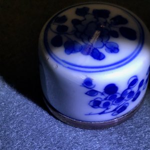 Two Chinese blue and white square tea caddies and covers, Kangxi — 照片 26