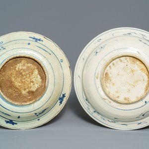 Two Chinese blue and white Swatow dishes, Ming — 照片 2