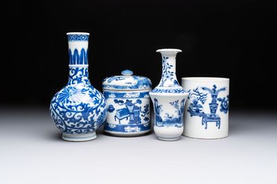 Two Chinese blue and white vases, a covered jar and a brush pot, Kangxi and later