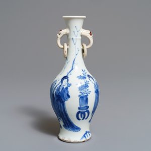 Two Chinese blue and white vases and a brush rest, Wanli/Kangxi — 照片 4
