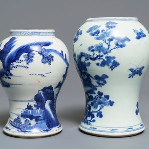 Two Chinese blue and white vases with landscapes and birds among flowers, Kangxi — photo 2
