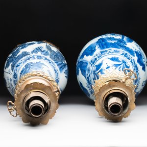 Two Chinese blue and white 'Wen Wang Fang Xian 文王訪賢' and 'Zhu Lin Qi Xian 竹林七賢' vases mounted as lamps, Transitional period — photo 5