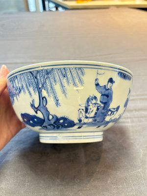 Two Chinese blue and white 'Xi Xiang Ji' and 'Eight Immortals' bowls, Ruo Shen Zhen Cang 若深珍藏 mark, Yongzheng and later — photo 11