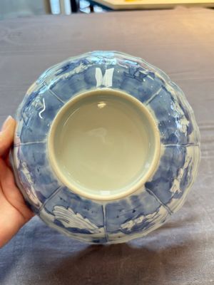 Two Chinese blue and white 'Xi Xiang Ji' and 'Eight Immortals' bowls, Ruo Shen Zhen Cang 若深珍藏 mark, Yongzheng and later — photo 8