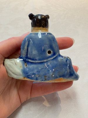 Two Chinese blue, white and celadon biscuit 'Shoulao' and 'Zhongli Quan' water droppers, Qianlong — foto 9