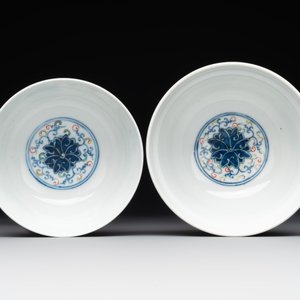 Two Chinese blue, white and famille rose bowls and two famille rose bowls, Guangxu and Shen De Tang mark, 19th C. — 照片 4