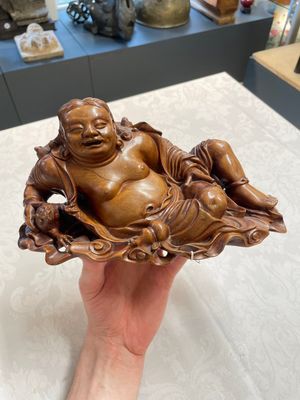 Two Chinese boxwood sculptures of Luohan and Liuhai and a bamboo sculpture of a sage, 17/19th C. — 照片 10