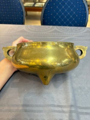 Two Chinese bronze censers and stands, Xuande mark, 19th C. — foto 15