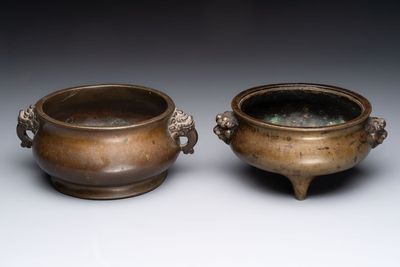 Two Chinese bronze censers with lion-form handles, Zi Sun Bao Zhi 子孫保之 mark, 19th C.