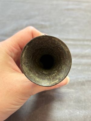 Two Chinese bronze miniature vases, Yuan/Ming — 照片 11