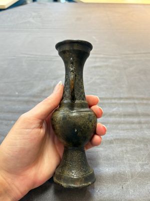 Two Chinese bronze miniature vases, Yuan/Ming — 照片 4