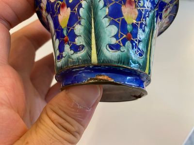 Two Chinese Canton enamel blue-ground bowls, Qianlong/Jiaqing — 照片 9