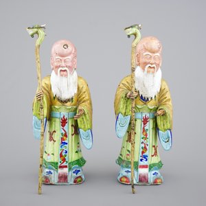 Twee figuren van Shou Lao in Canton emaille, 18/19e eeuw — foto 2