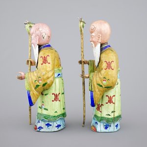 Twee figuren van Shou Lao in Canton emaille, 18/19e eeuw — foto 3