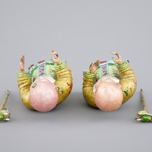 Twee figuren van Shou Lao in Canton emaille, 18/19e eeuw — foto 6