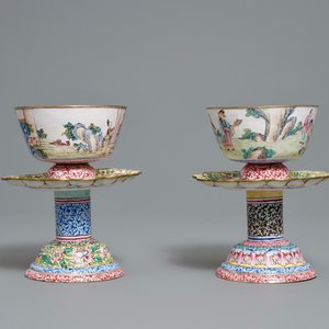 Two Chinese Canton enamel marriage bowls on stands, Yongzheng/Qianlong — 照片 6