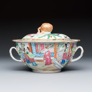 Two Chinese Canton famille rose covered bowls with figural design — photo 4
