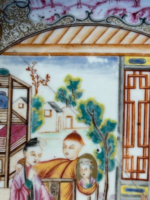 Two Chinese Canton famille rose 'mandarin subject' plates and a saucer, Qianlong — 照片 20