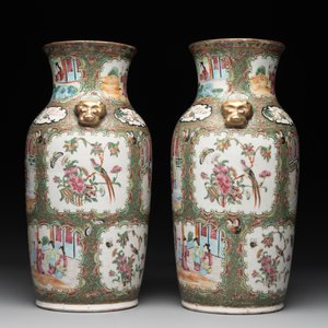Two Chinese Canton famille rose vases mounted as lamps, a pair of vases and a bronze-mounted bowl, 19th C. — photo 12