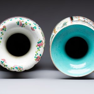Two Chinese Canton famille rose vases with narrative design, 19th C. — photo 5