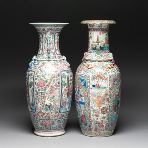 Two Chinese Canton famille rose vases with narrative design, 19th C. — photo 4