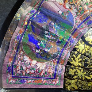 Two Chinese Cantonese painted paper and lacquer fans in plexi mounts, 19th C. — photo 58
