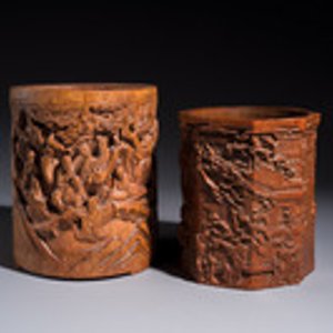 Two Chinese carved bamboo brushpots, 19/20th C. — photo 1