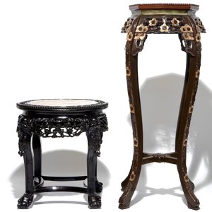 Two Chinese carved wood stands with marble tops, 19/20th C. — photo 2