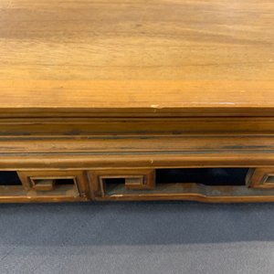 Two Chinese carved wooden trays and a stand, 18/19th C. — photo 15