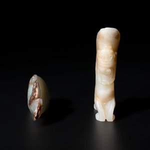 Two Chinese celadon, white and russet jade carvings, 18/19th C. — photo 4